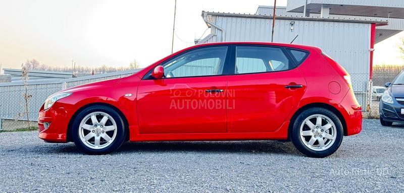 Hyundai i30 T O P  BESPREK0RAN