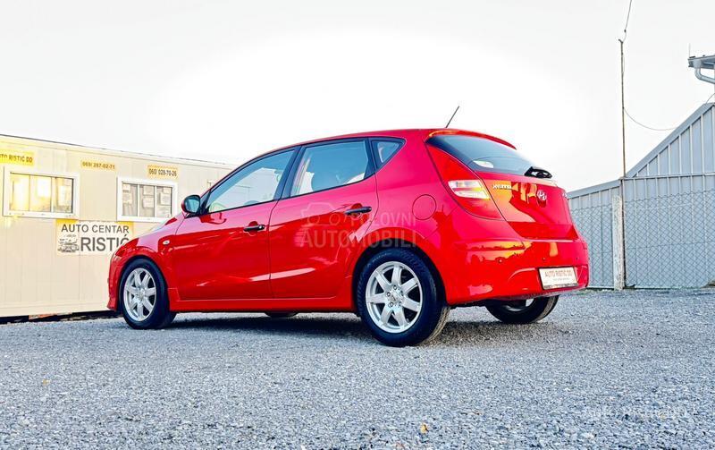 Hyundai i30 T O P  BESPREK0RAN