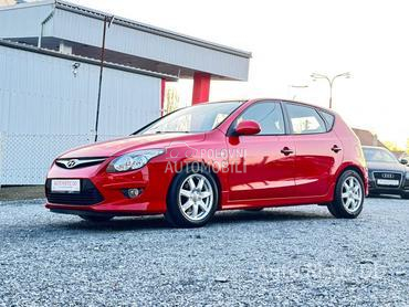 Hyundai i30 T O P  BESPREK0RAN