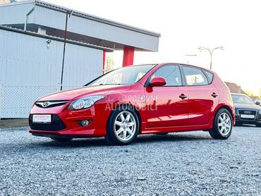 Hyundai i30 T O P  BESPREK0RAN