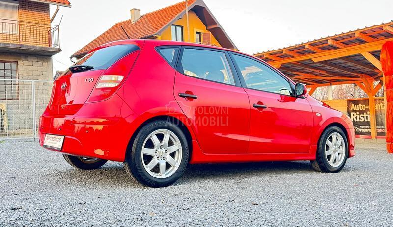 Hyundai i30 T O P  BESPREK0RAN