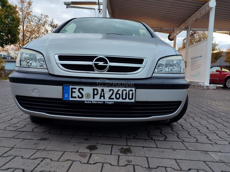 Opel Zafira m.e.t.a.n