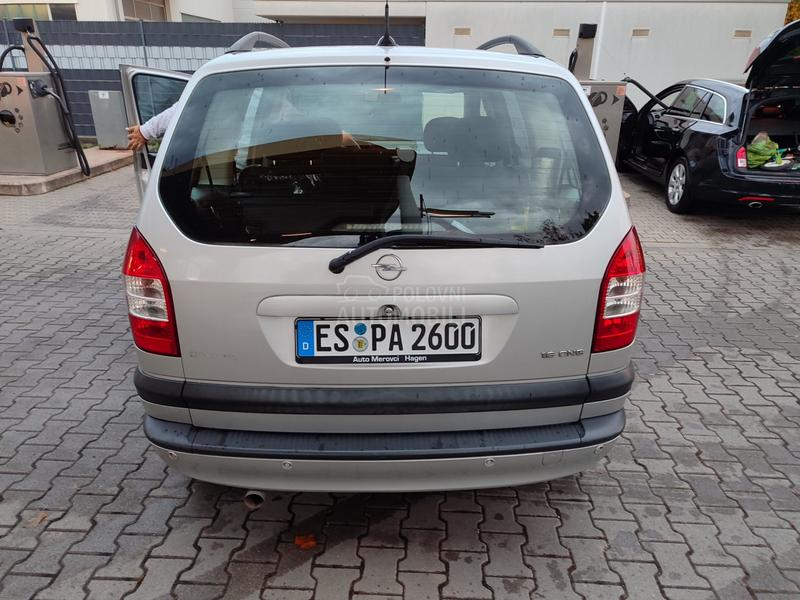 Opel Zafira m.e.t.a.n