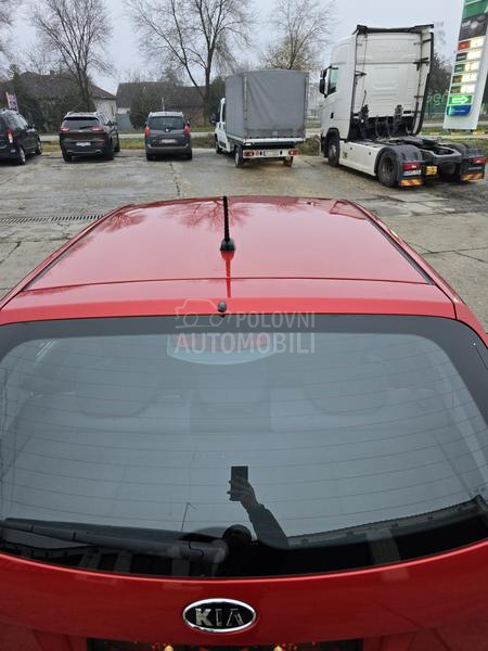 Kia Rio Salon.sko stanj..e