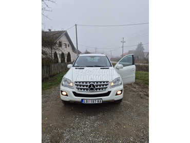 Mercedes Benz ML 300 
