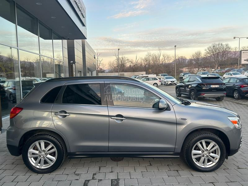 Mitsubishi ASX 1.8D 4x4 PANO