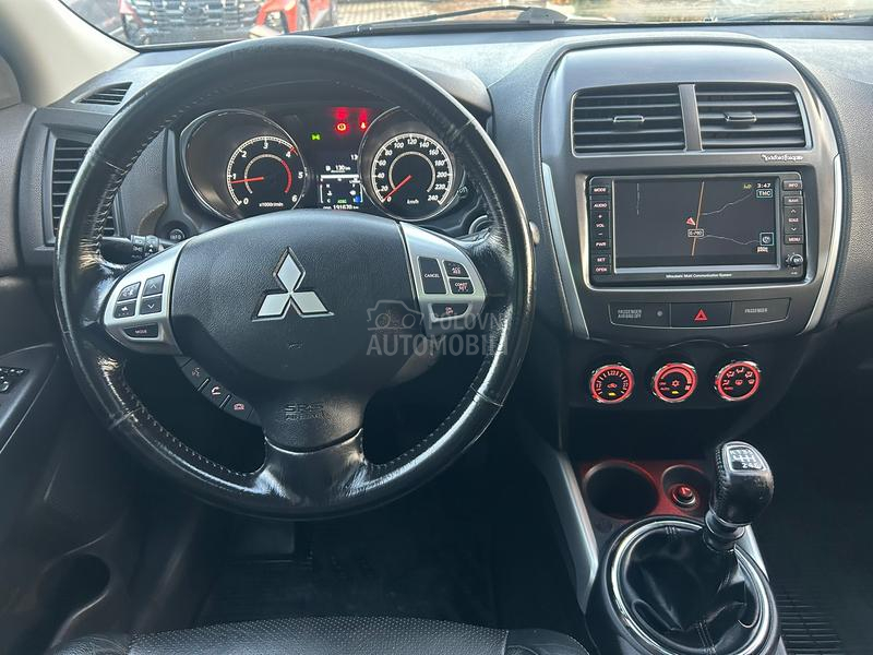 Mitsubishi ASX 1.8D 4x4 PANO