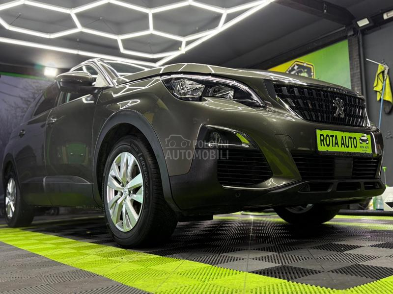 Peugeot 5008 1.5HDI/AUTOM./N0V