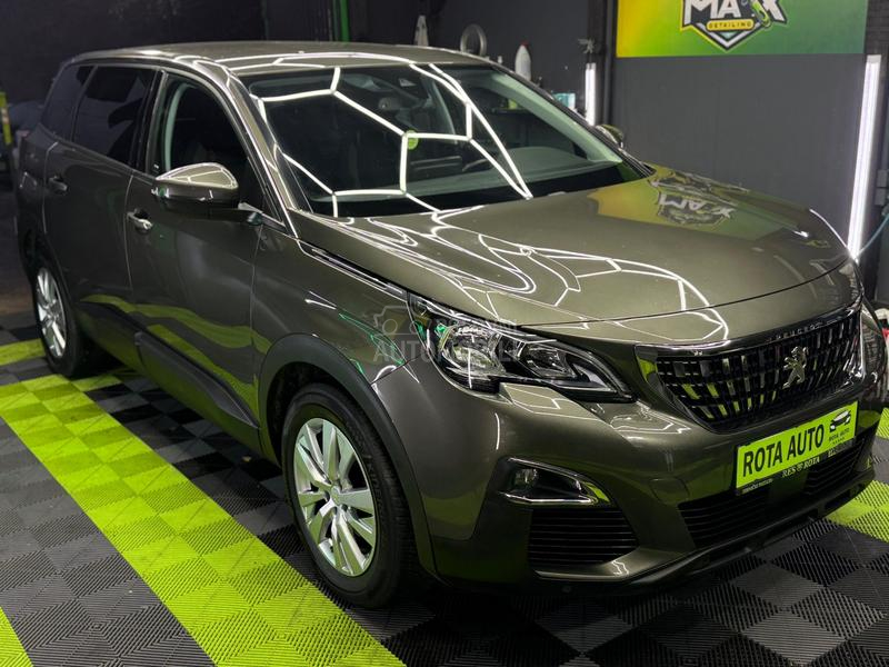 Peugeot 5008 1.5HDI/AUTOM./N0V