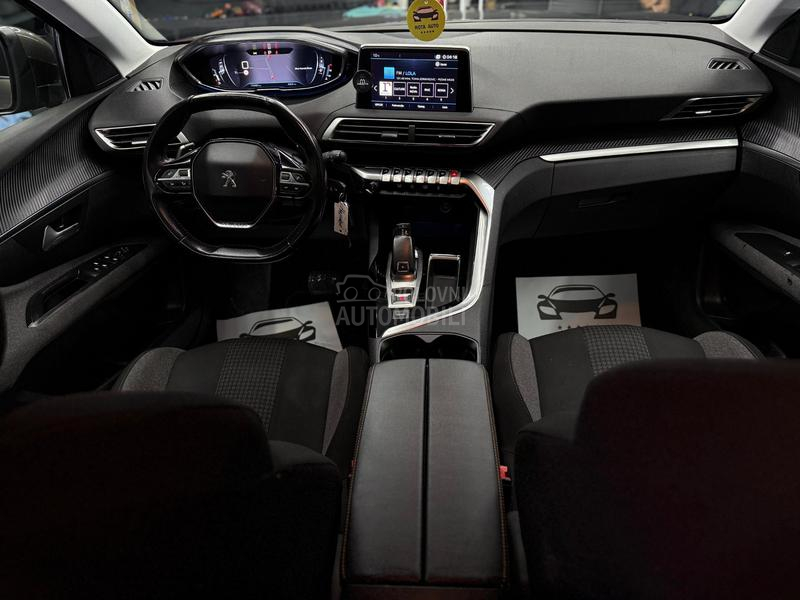 Peugeot 5008 1.5HDI/AUTOM./N0V