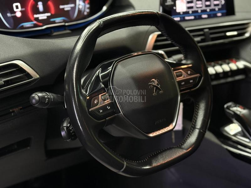 Peugeot 5008 1.5HDI/AUTOM./N0V