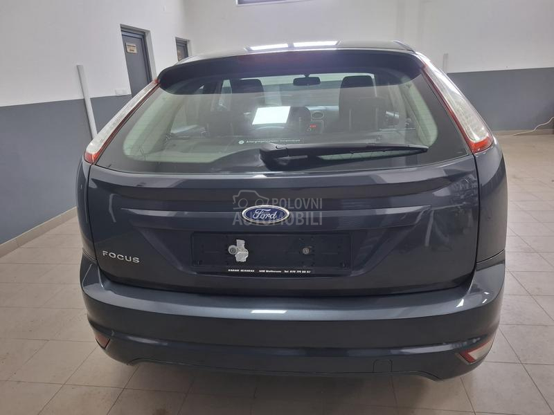 Ford Focus 1.6 16v