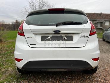 Gepek vrata sa staklom za Ford Fiesta od 2008. do 2017. god.