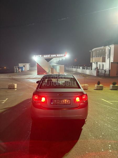 Chevrolet Cruze Ls