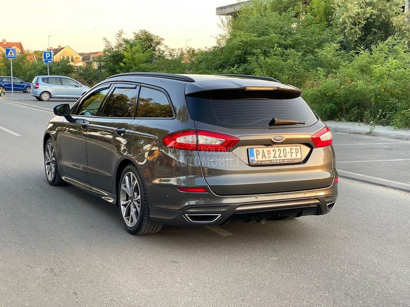 Ford Mondeo ST-line