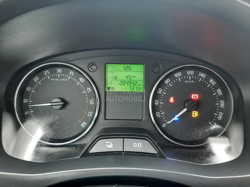 Škoda Fabia 1,6  tdi / ELEGANCE