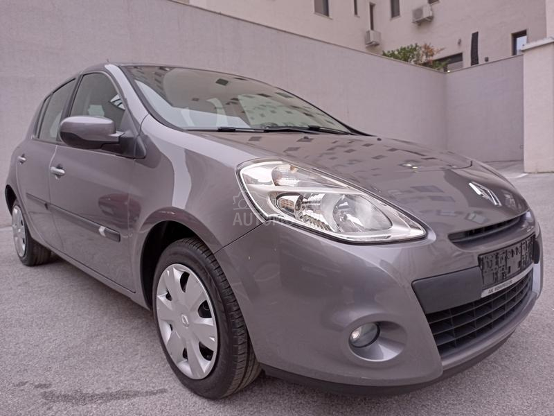 Renault Clio 1.2b iz Švajcarske