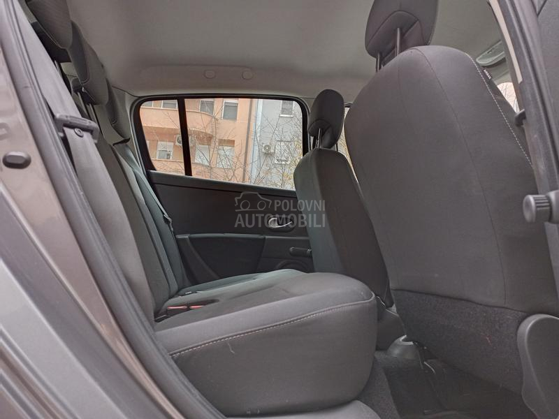 Renault Clio 1.2b iz Švajcarske