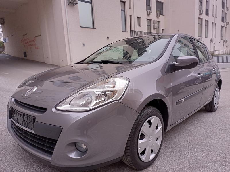 Renault Clio 1.2b iz Švajcarske