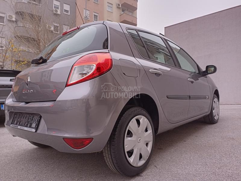 Renault Clio 1.2b iz Švajcarske