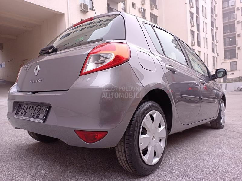 Renault Clio 1.2b iz Švajcarske
