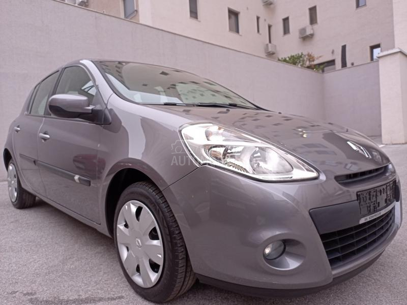 Renault Clio 1.2b iz Švajcarske