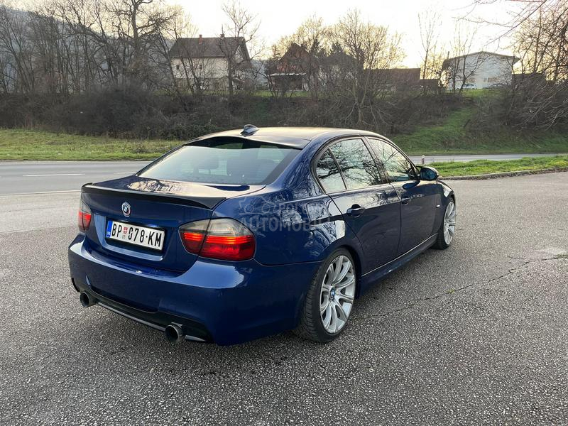 BMW 320 e90