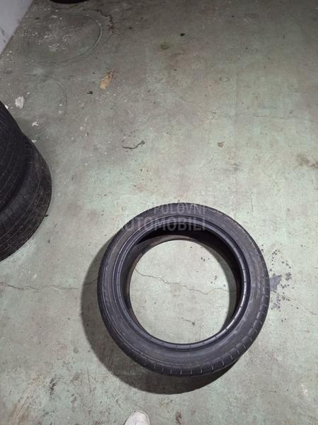 Continental 225/45 R17 Letnja