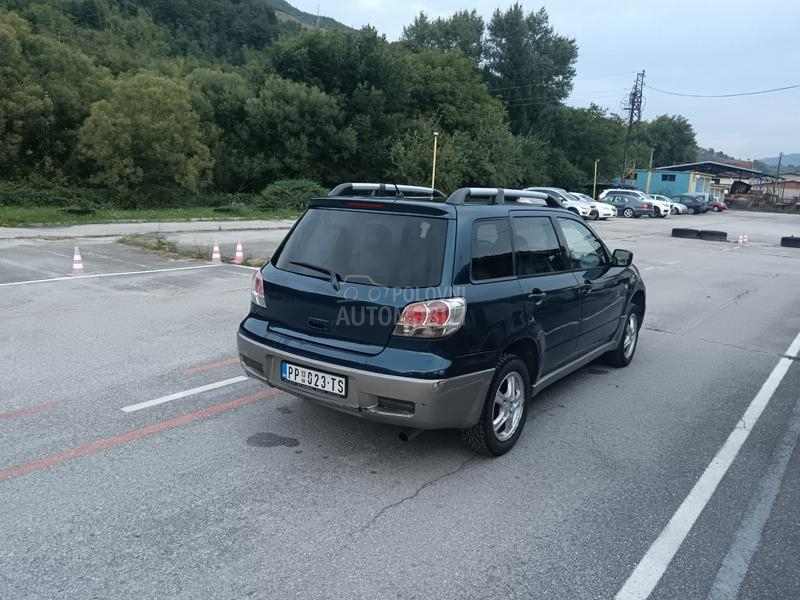 Mitsubishi Outlander 