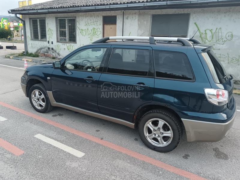 Mitsubishi Outlander 