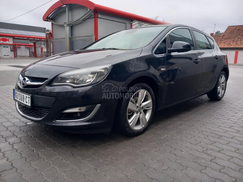 Opel Astra J - RESTAJLING MODEL