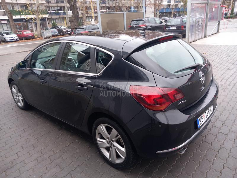 Opel Astra J - RESTAJLING MODEL