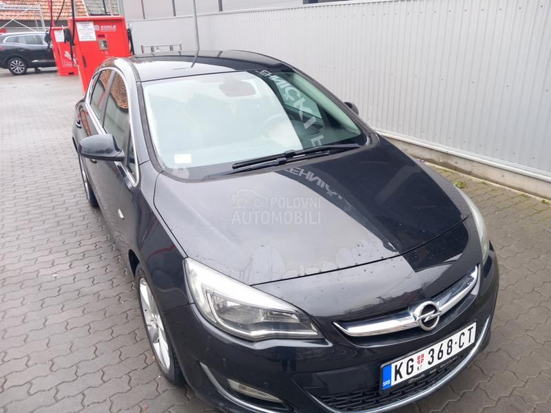 Opel Astra J - RESTAJLING MODEL