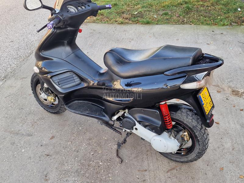 Gilera runner