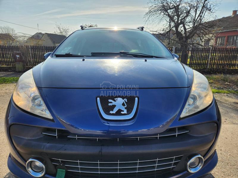 Peugeot 207 1.6