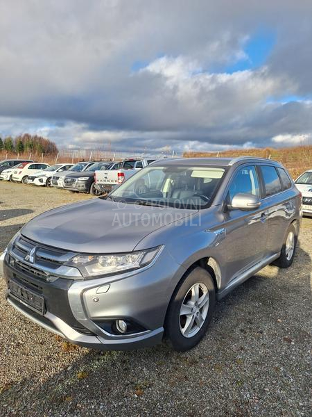 Mitsubishi Outlander 2,0 PHEV 4x4