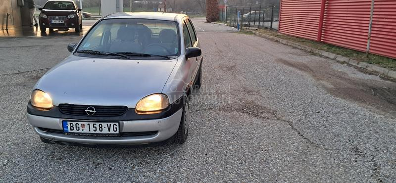 Opel Corsa B 