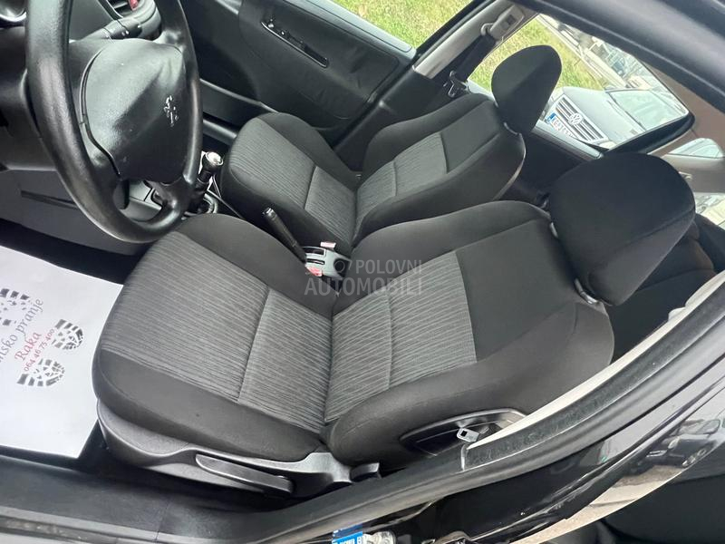 Peugeot 207 1.4 8v