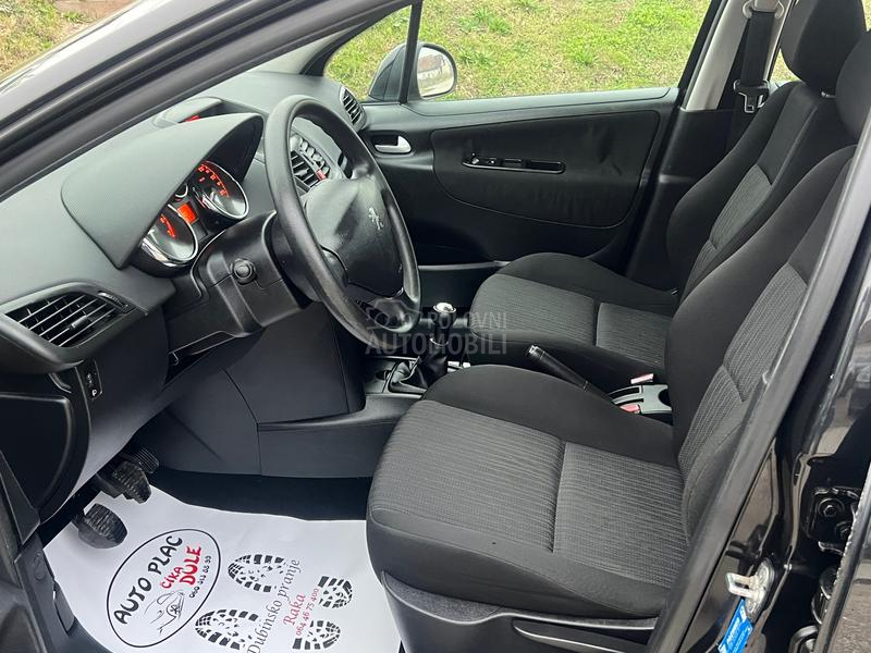 Peugeot 207 1.4 8v