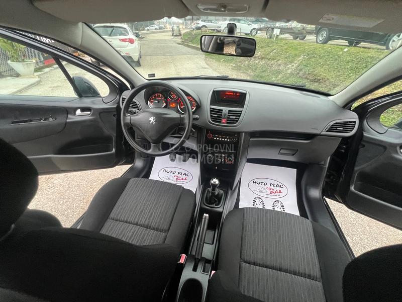 Peugeot 207 1.4 8v