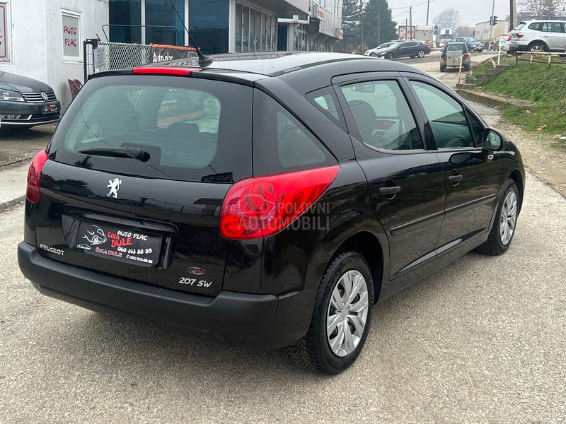 Peugeot 207 1.4 8v