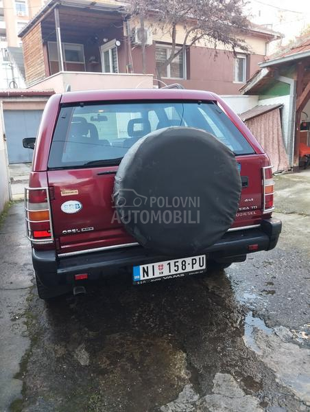 Opel Frontera 2.5 tds