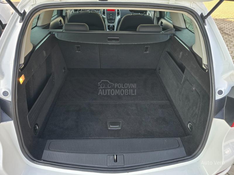 Opel Astra J 1.7 CDTI