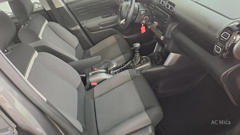 Citroen C3 Aircross 1.2PURE NAV LED USB
