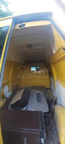 Volkswagen Transporter T4 1.9TD