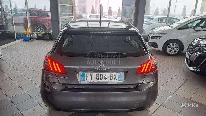 Peugeot 308 1.2 PURE NAV ALU LED