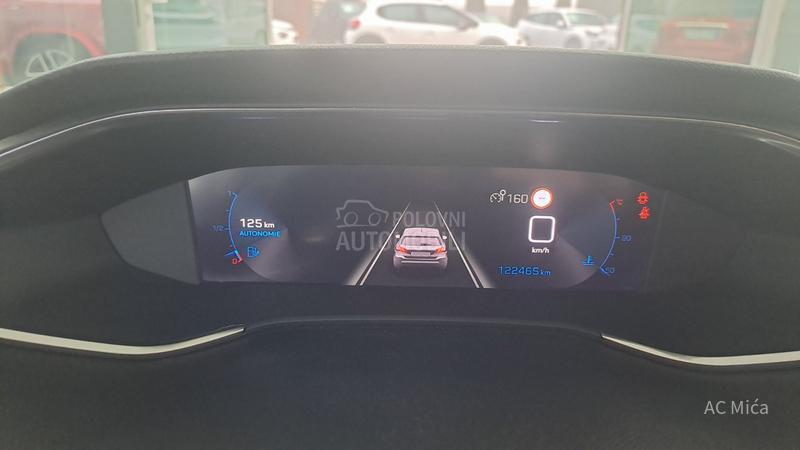Peugeot 308 1.2 PURE NAV ALU LED