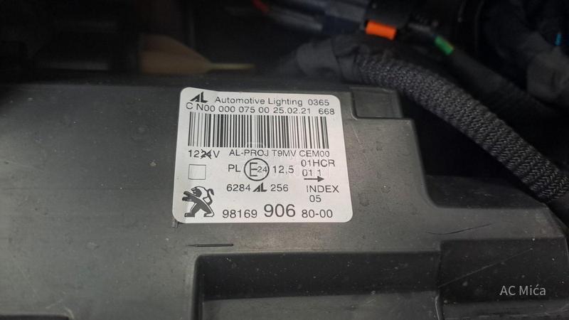 Peugeot 308 1.2 PURE NAV ALU LED