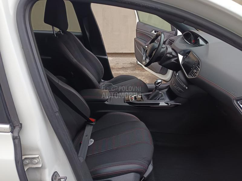 Peugeot 308 GT line