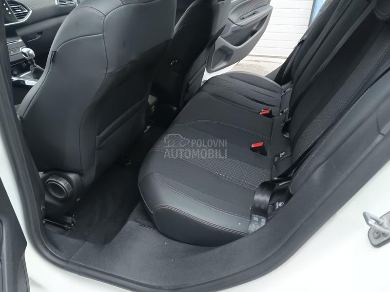 Peugeot 308 GT line